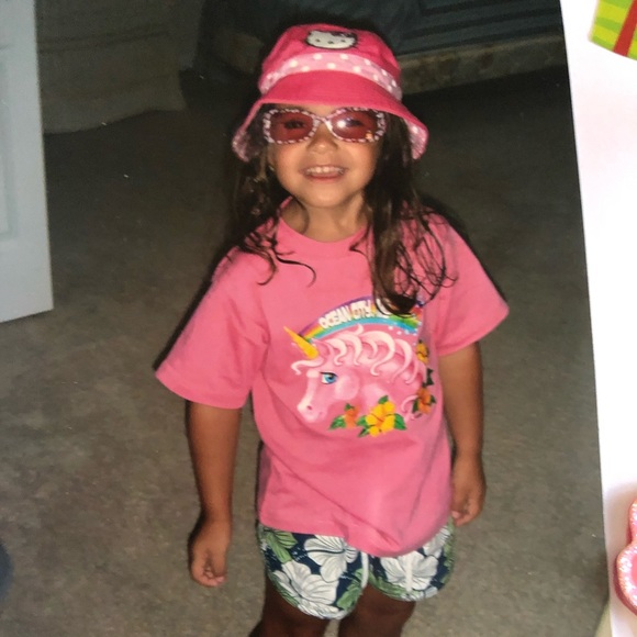 Meet your Posher, Sarah - Picture 1 of 1